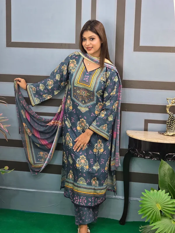 Ready To Wear Pakistani Inspired Co-Ords - Image 3